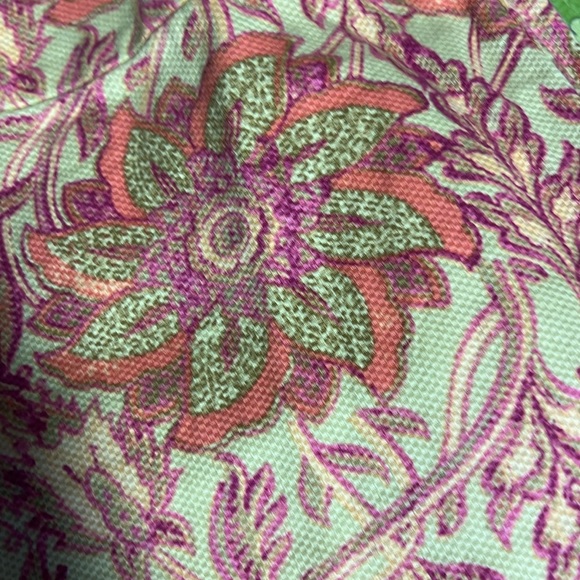 Jaclyn Smith, pencil skirt - Picture 7 of 8